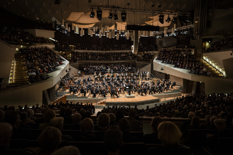 Szene aus Berliner Philharmoniker Live im Kino - Silvesterkonzert 2026